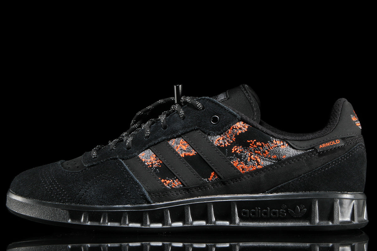 Handball Top x Mike Arnold