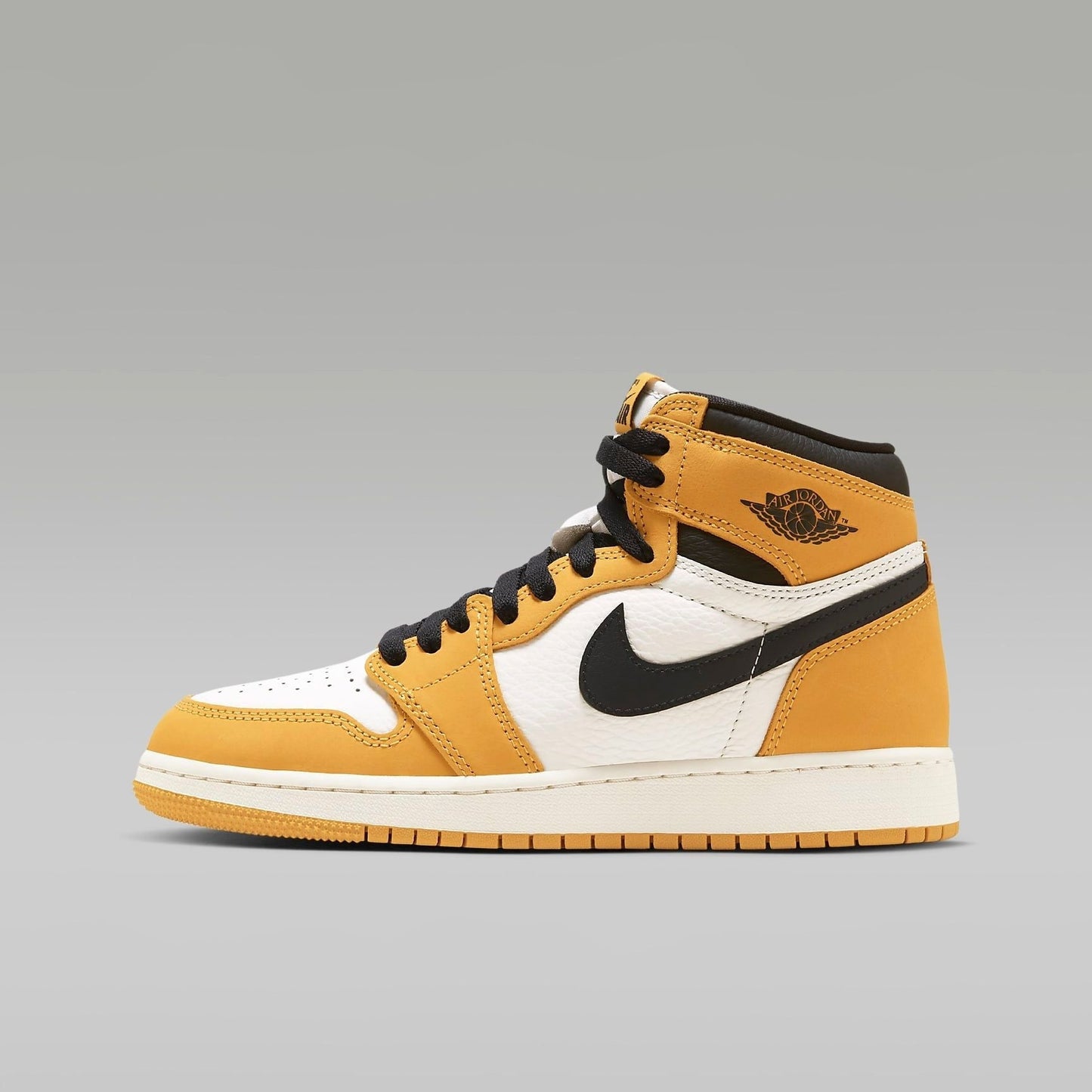 Nike Kids' Air Jordan 1 High OG Shoes - Yellow Ochre / Sail / Black