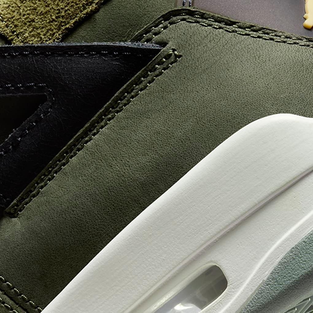 Nike Men's Air Jordan 4 Retro SE Shoes - Olive Green / Vanilla / Khaki / Black / Sail