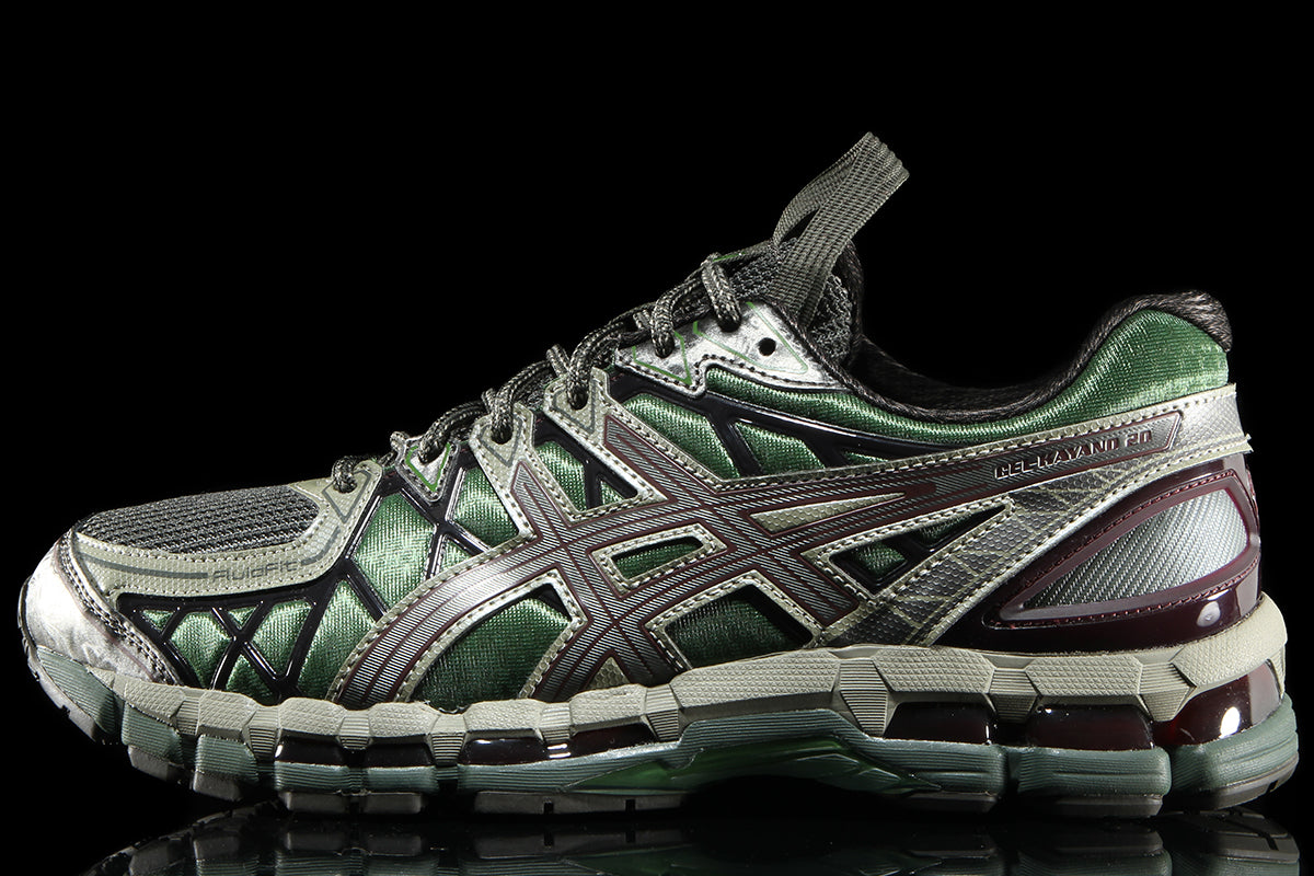 UB10-S Gel-Kayano 20