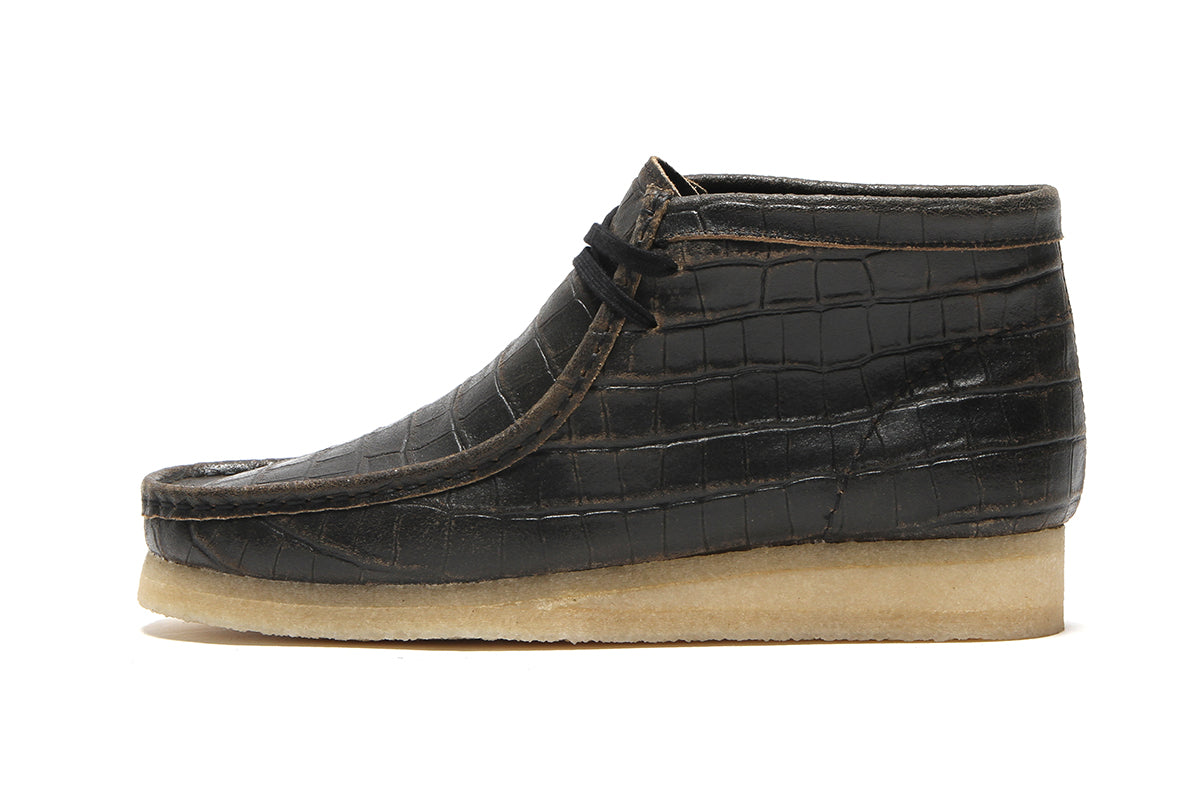 Women's Wallabee Boot Black Crocodile Distress
