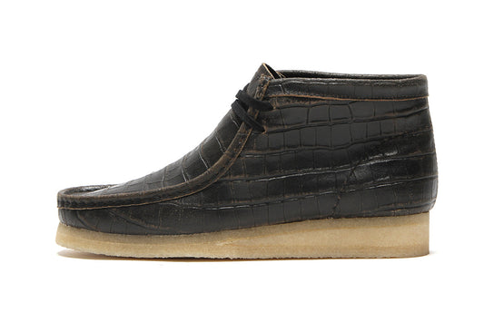 Women's Wallabee Boot Black Crocodile Distress