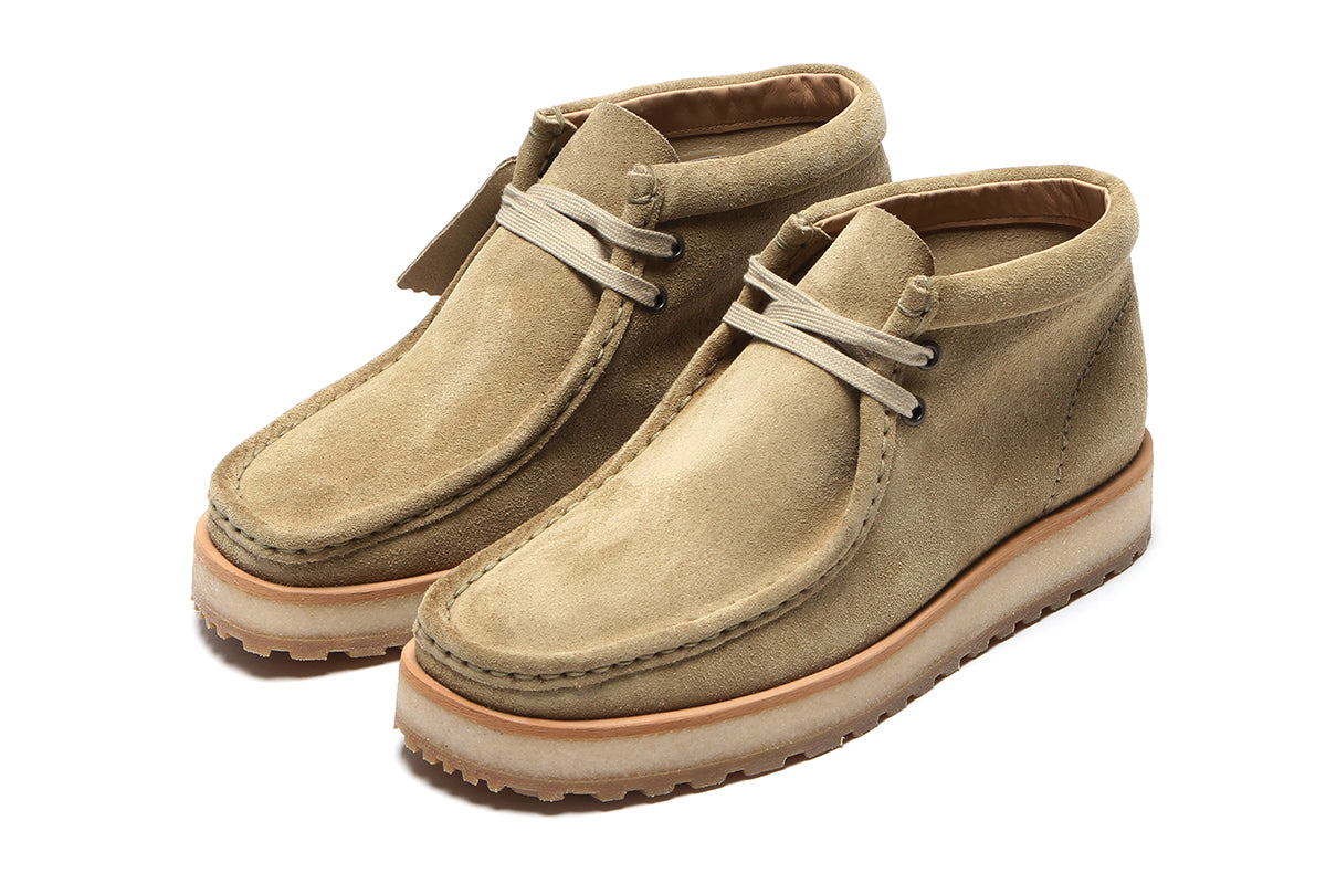 Women's Wallabee Scout Dark Sand Suede