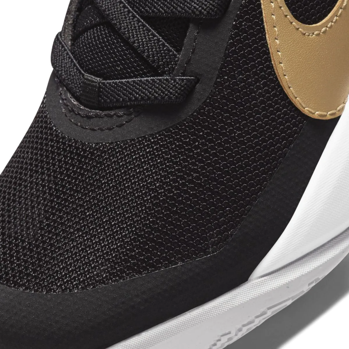 Nike Kids' Team Hustle D 10 Shoes - Black / Metallic Gold / White / Photon Dust