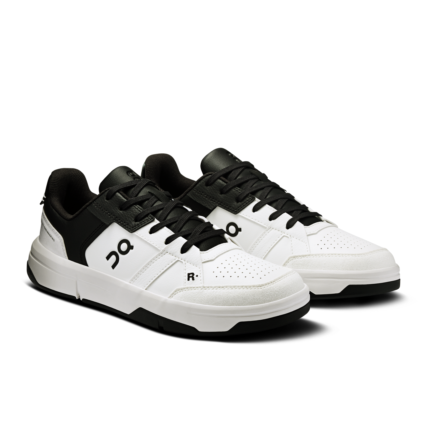 On Running Women's The Roger Clubhouse Shoes - White / Black