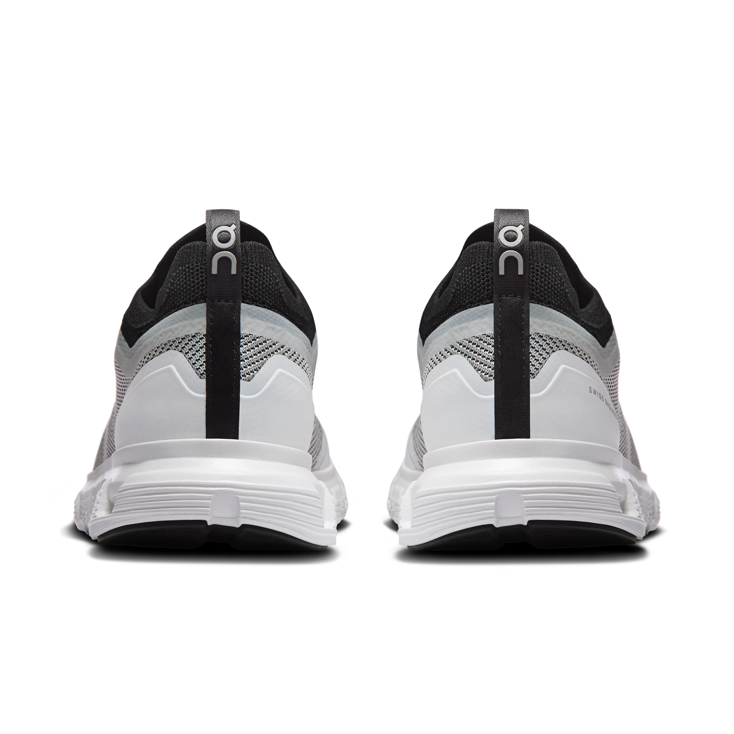 On Running Women's Cloud 6 Versa Shoes - White / Black