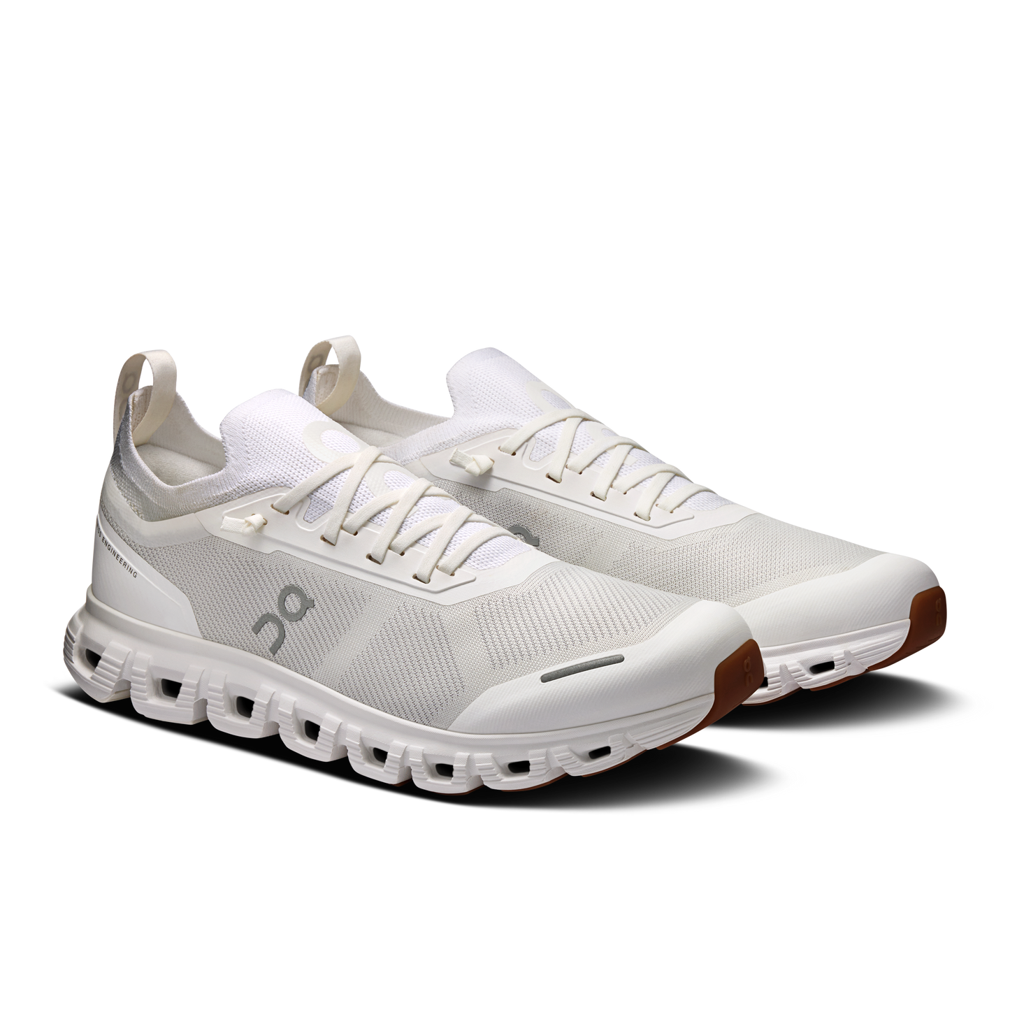 On Running Men's Cloud 6 Versa Shoes - White / White