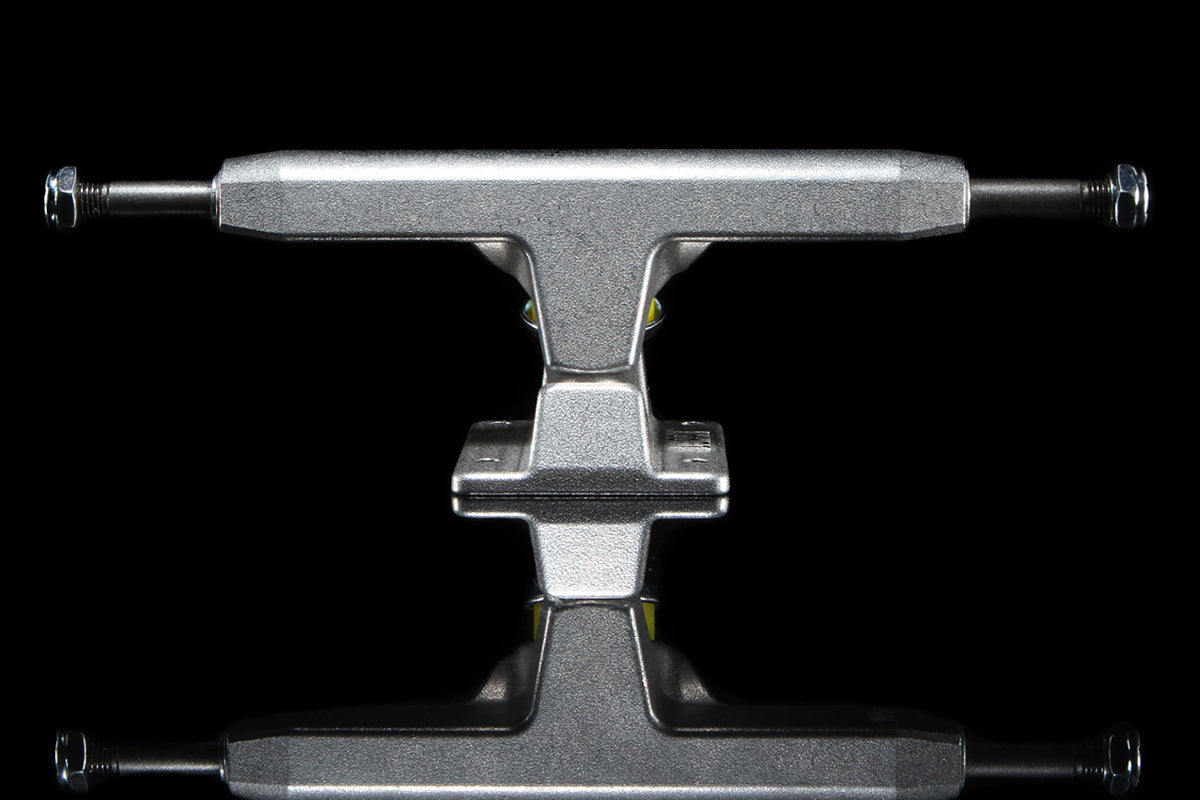 Polished Trucks (Set of 2)