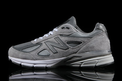 990v4