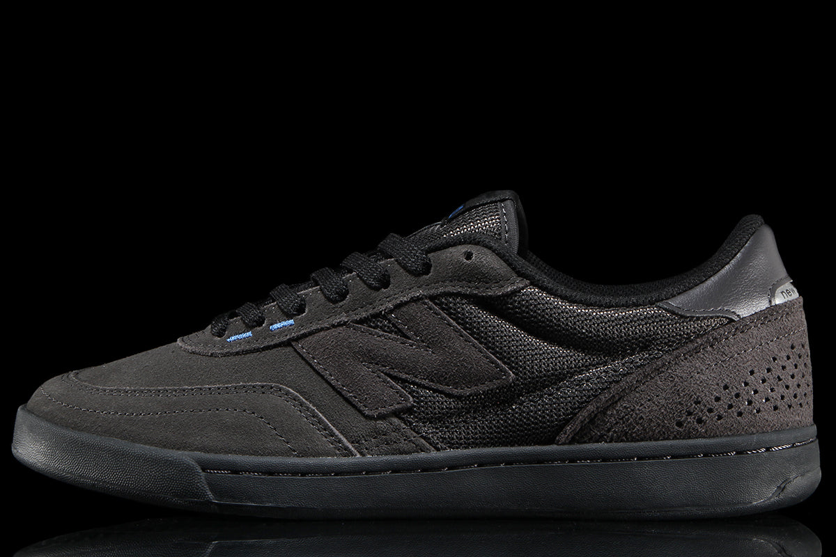 440 V2 - Standard & Wide