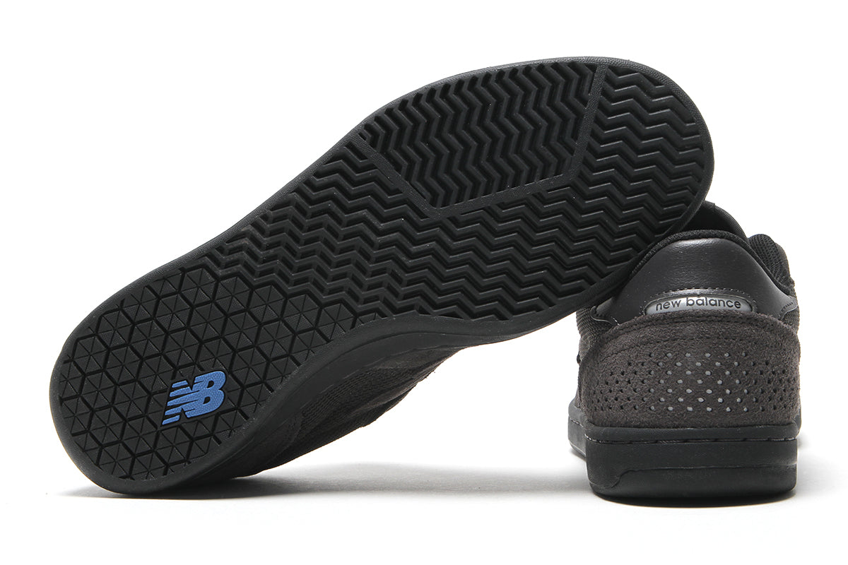 440 V2 - Standard & Wide