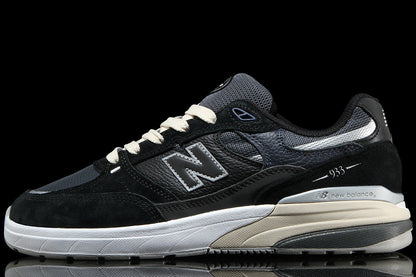 933 - Standard & Wide