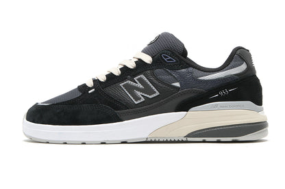 933 - Standard & Wide