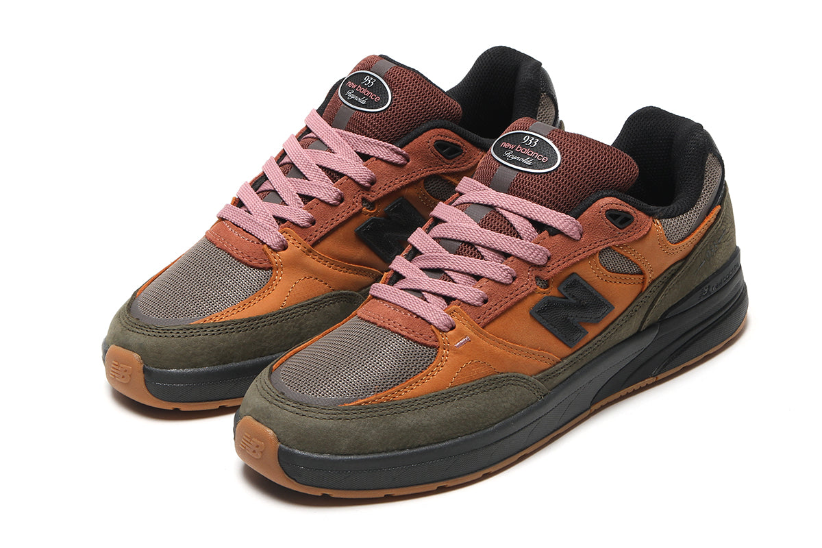 933 Reynolds x Mike Gigliotti
