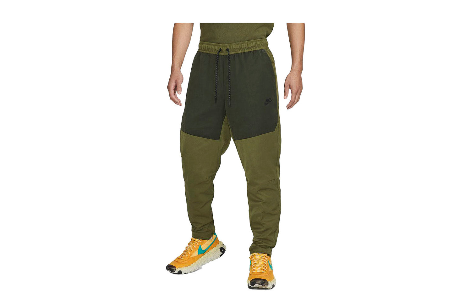 Tech Essentials Repel Pants