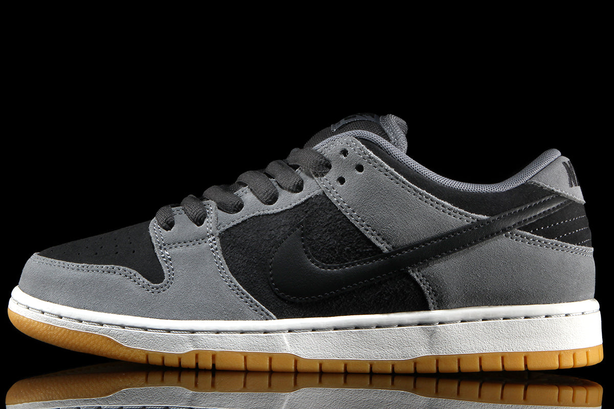 Dunk Low Pro