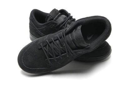 Dunk Low Retro SE