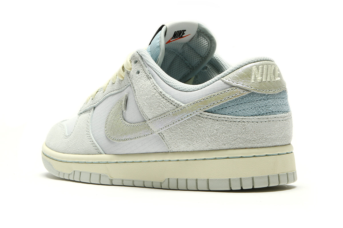 Dunk Low Retro SE