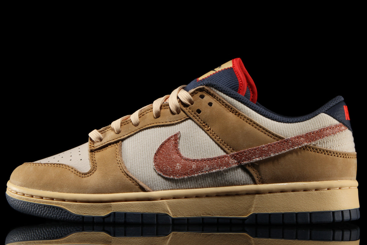 Dunk Low Retro SE