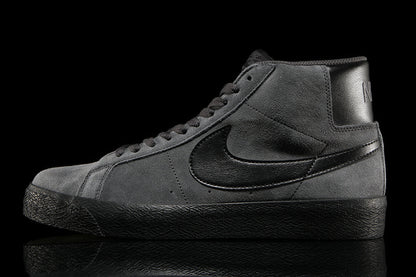 Zoom Blazer Mid