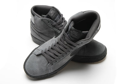 Zoom Blazer Mid