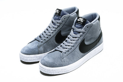 Zoom Blazer Mid