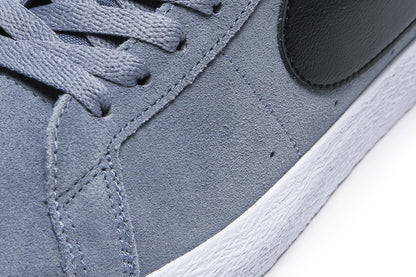 Zoom Blazer Mid