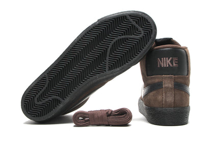 Zoom Blazer Mid