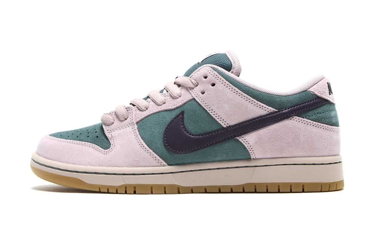 Dunk Low Pro