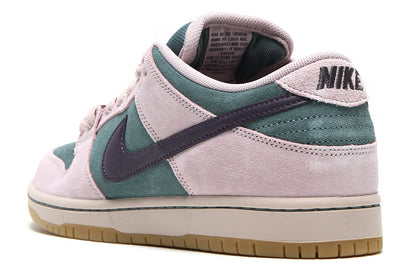 Dunk Low Pro