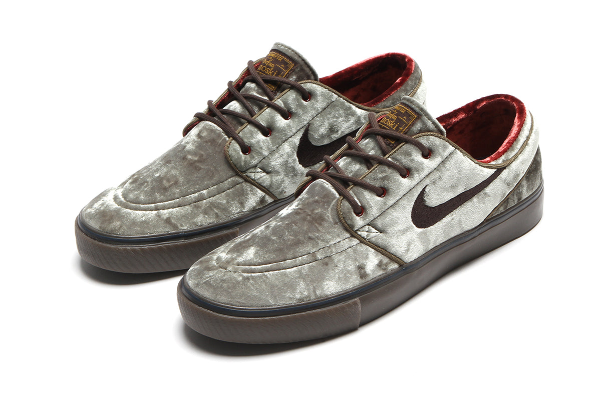 Zoom Janoski OG+ SE