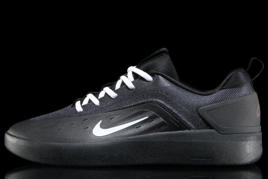 Zoom Nyjah 4
