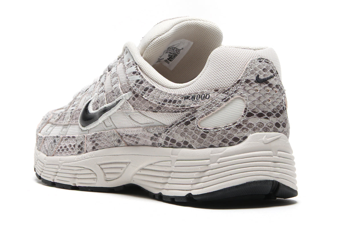 Women's Nike P-6000 SE