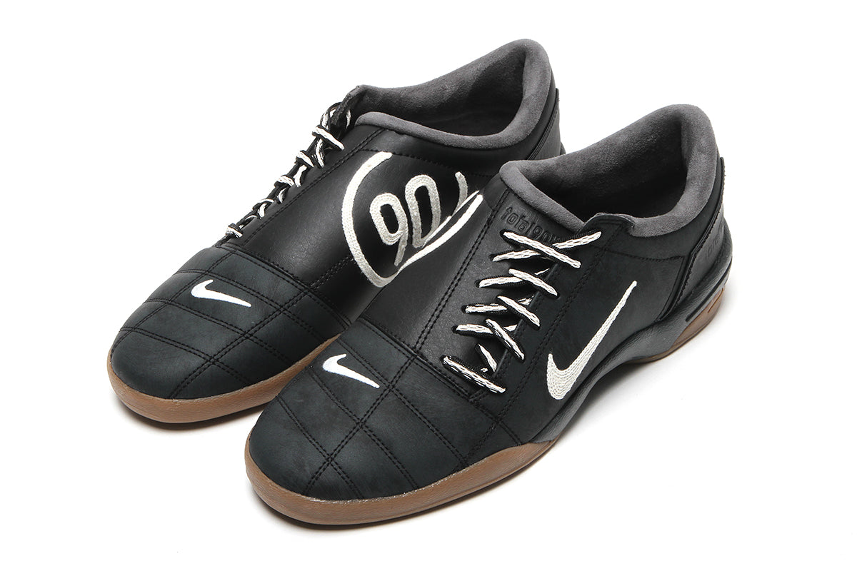 Women's T90