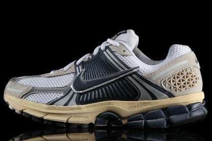 Zoom Vomero 5