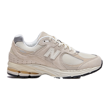 New Balance Men's 2002r Shoes - Calm Taupe / Off White