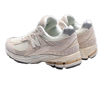 New Balance Men's 2002r Shoes - Calm Taupe / Off White
