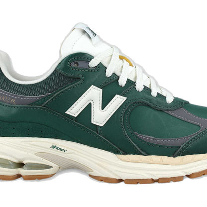 New Balance Men's 2002r Shoes - Nightwatch Green / Grey / White