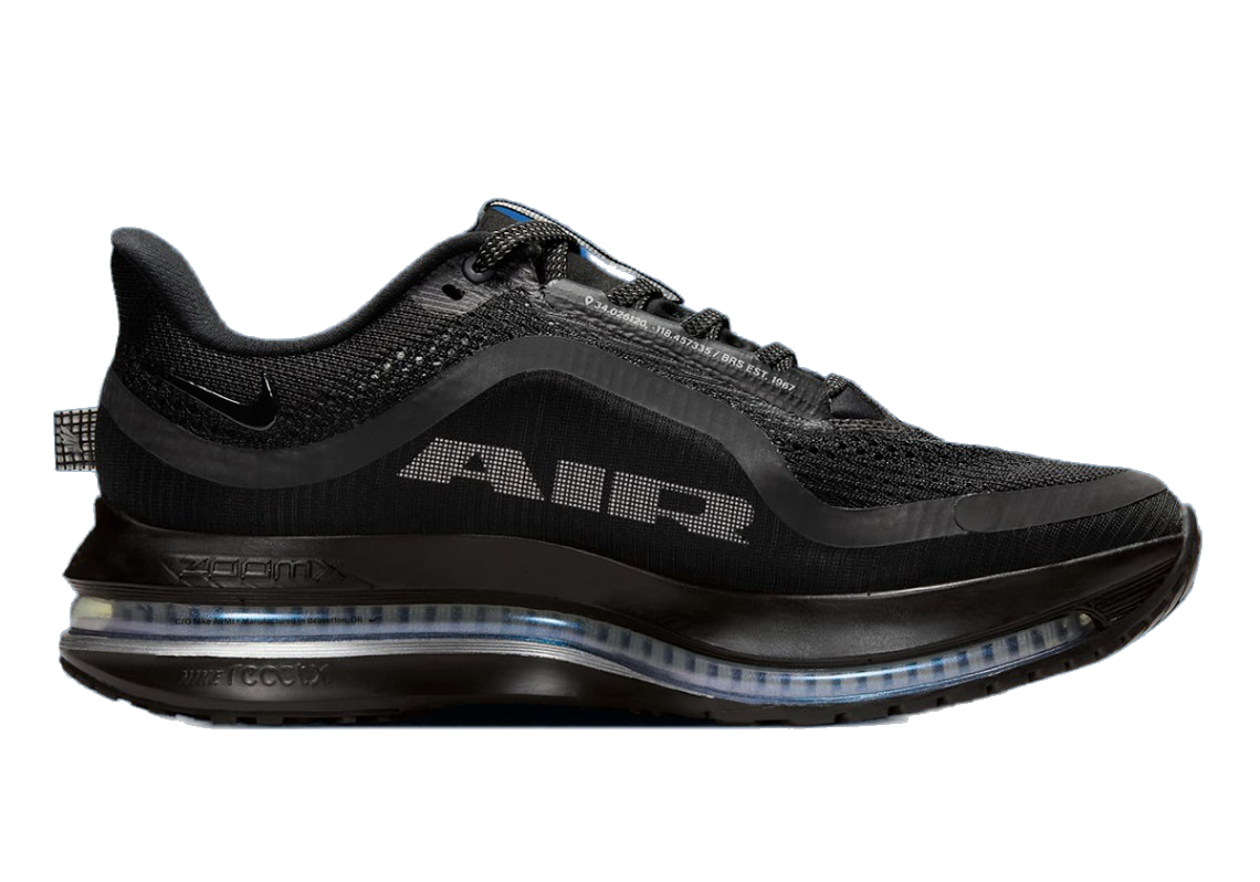 Nike Women's Pegasus Premium Shoes - Black / Metallic Silver