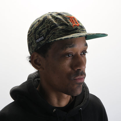 '47 for the Detroit Tigers Captain RL Snapback