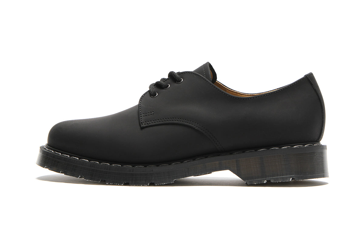Greasy Gibson Shoe