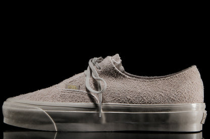 LX Authentic Ease