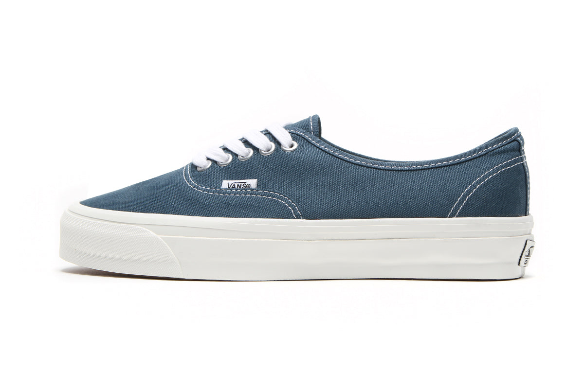 LX Authentic 44