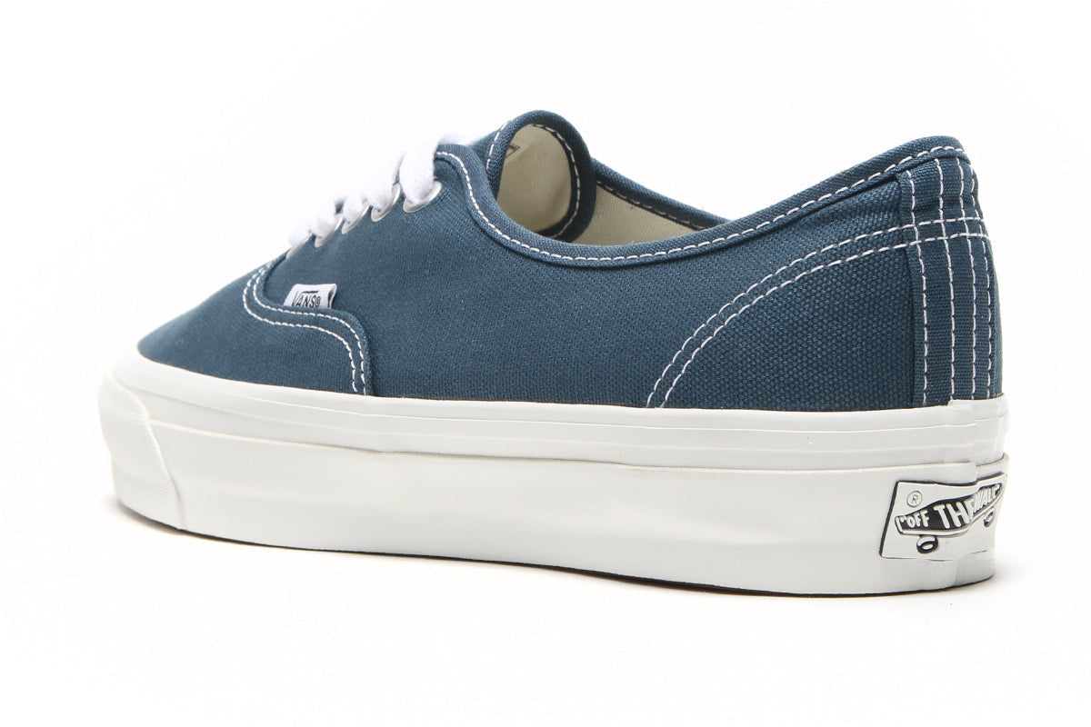 LX Authentic 44
