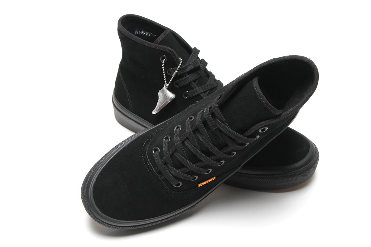 Skate Authentic High VCU x AA