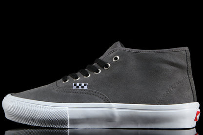 Skate Authentic Mid